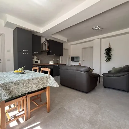 Il Giglio Lägenhet *