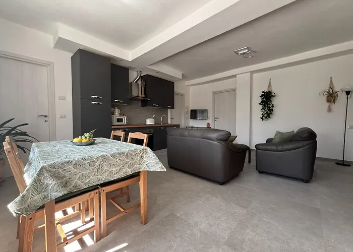 Il Giglio Apartment *